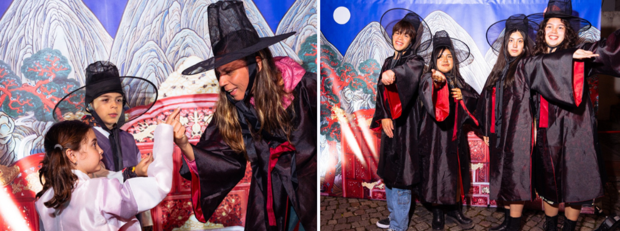 검은색 한복을 입고 있는 사람들