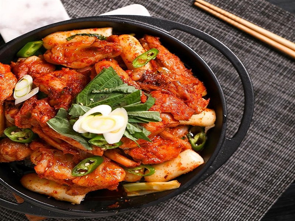 Tteokbokki coreano, receta paso a paso