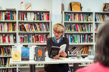 더욱 가까운 한국 | 한강독서클럽 : 시와 산문으로 완성된 마지막 시간