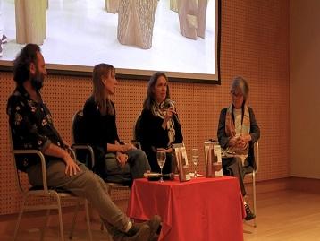더욱 가까운 한국 |  카롤리나 메라 '김윤신, 나무와의 대화' 북토크로 만난 삶과 예술의 이야기
